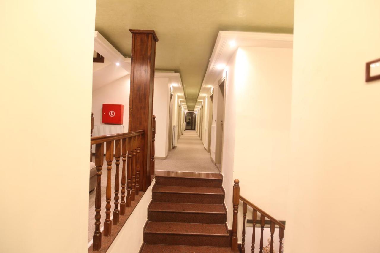 Hotel Alpin Llogara Dukat Extérieur photo