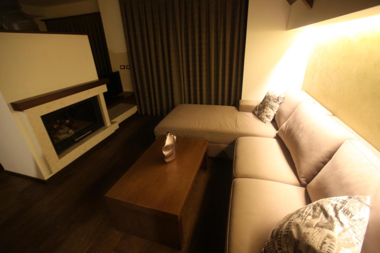 Hotel Alpin Llogara Dukat Extérieur photo
