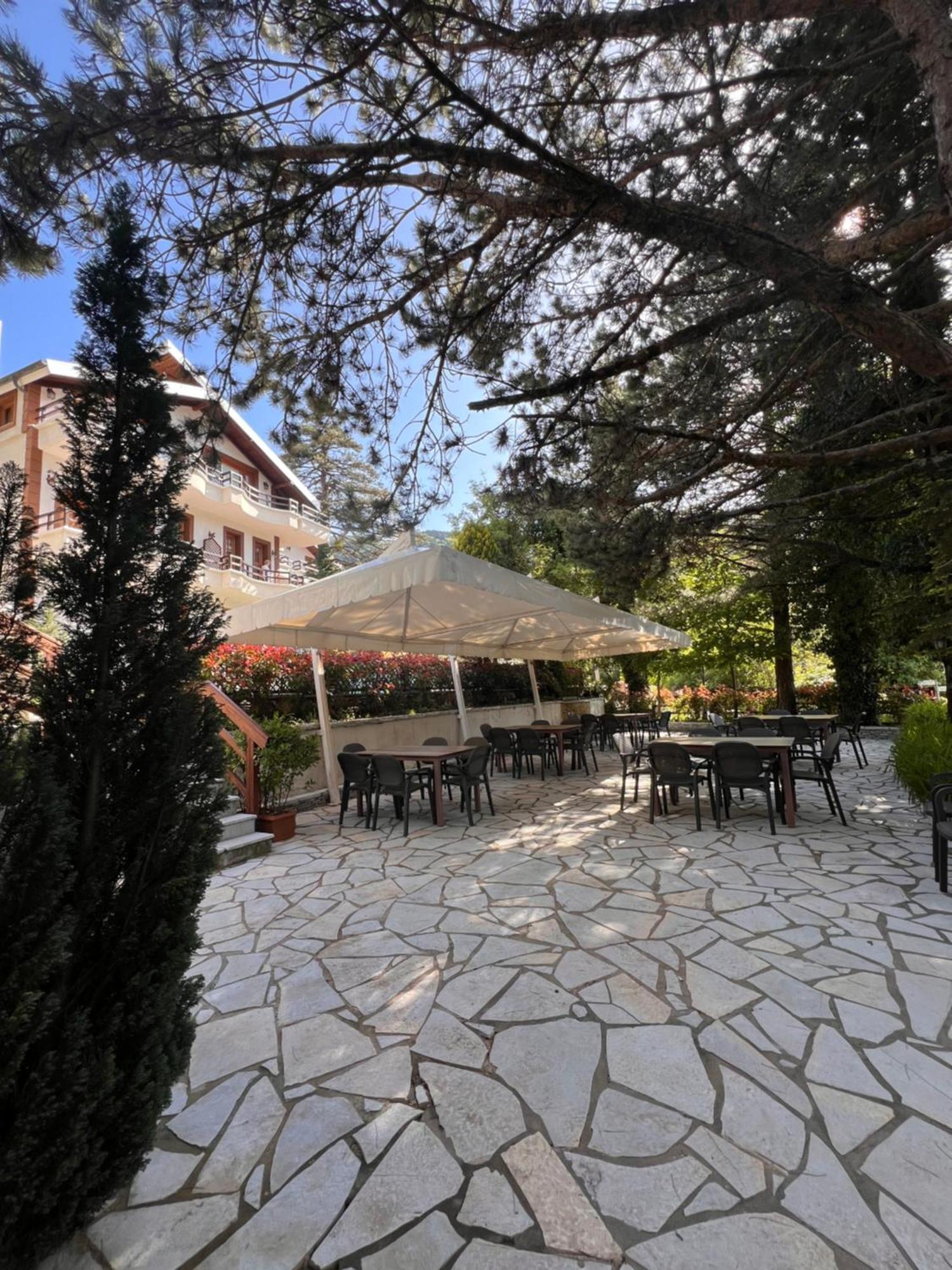 Hotel Alpin Llogara Dukat Extérieur photo